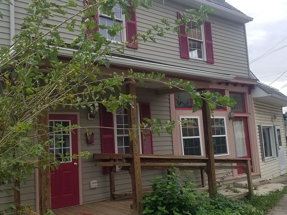 2nd image of 405 E Oldtown Rd