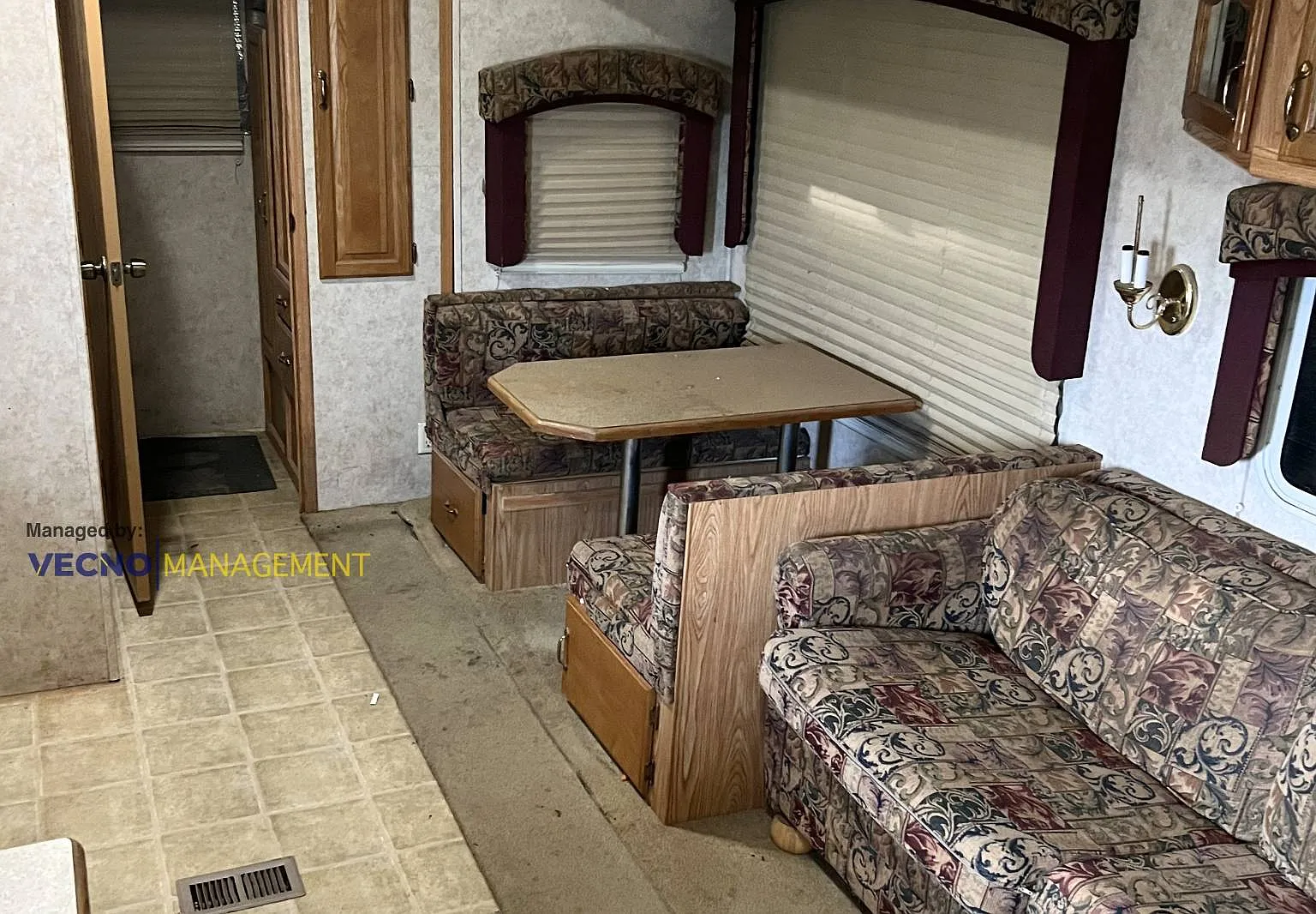 1 bed, 1.0 bath, 860 sqft, $600 — Photo 2