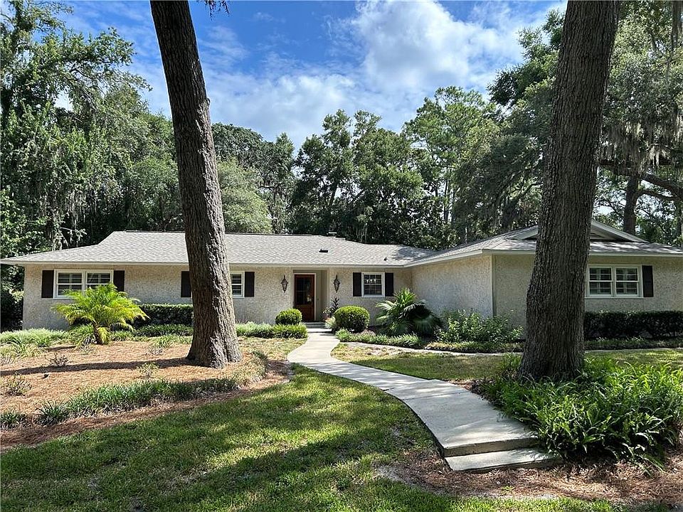 1st image of 111 Palm Dr
