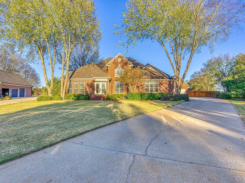 406 Whitfield Ct, Muscle Shoals, AL 35661 Zillow