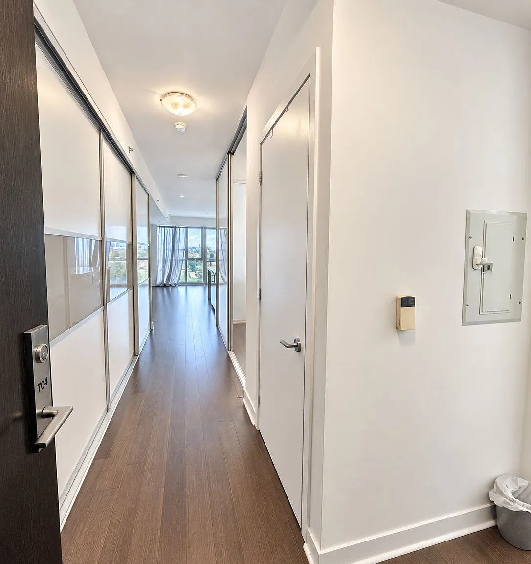 2 bed, $2,650 — Photo 4