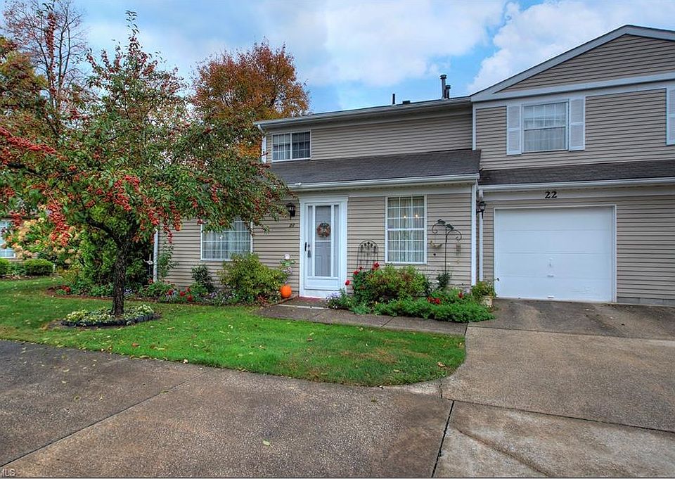 1st image of 22 Firebush Ln