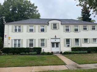3 Parkway Vlg APT F, Cranford, NJ 07016