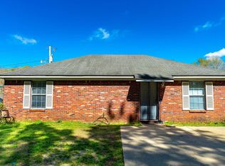 110 Kadens Kove, Magee, MS 39111