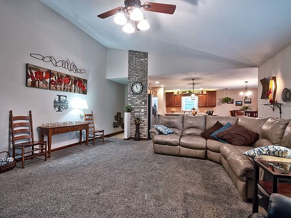 4th image of 513 Janewood Ct