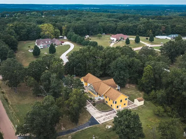 16735 County Road 1020, Saint James, MO 65559