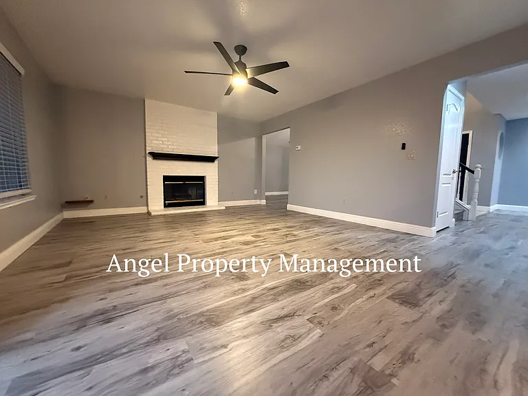 9131 Brienne Way — Photo 31