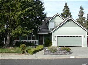 1st image of 560 Laramie Way