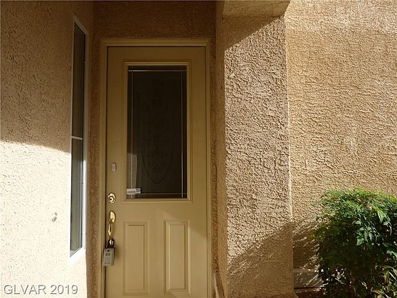 2nd image of 217 Big Horn Dr Unit 5