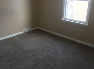905 E G St, Mccook, NE 69001