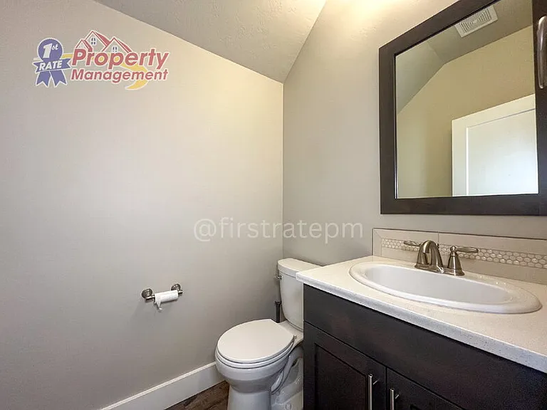 8132 S Red Cliff Ave — Photo 12