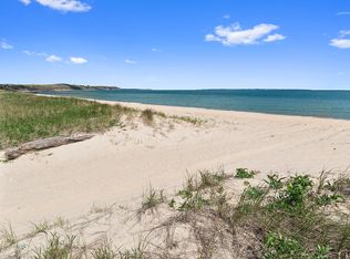 33 Cross Hwy, Amagansett, NY 11930