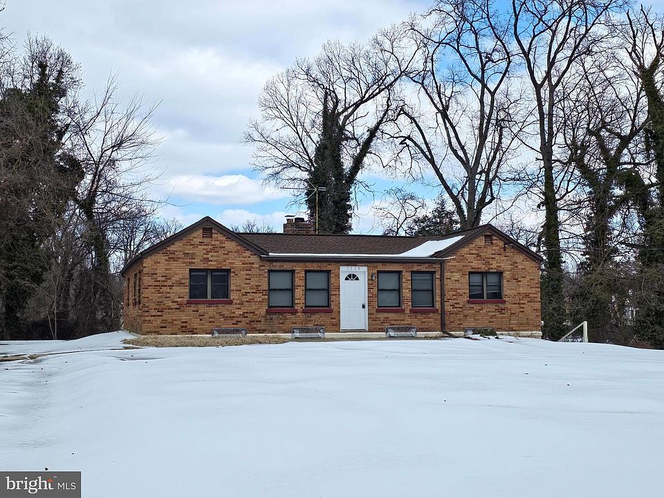 1st image of 5110 S Barnaby Rd