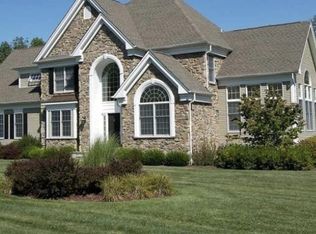9 Lisa Ct, Oxford, NJ 07863