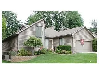 17867 Amberwood Ln photo 1