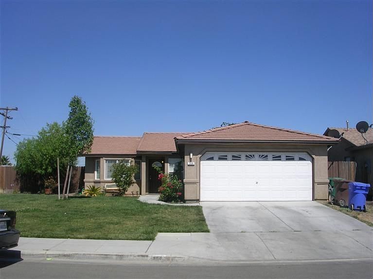2nd image of 209 San Pedro St