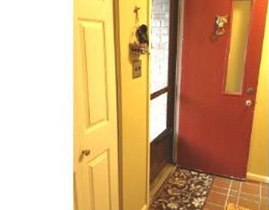 2nd image of 136 Woodgate Ln