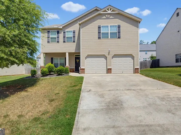 346 Lamont Ln, Hampton, GA 30228