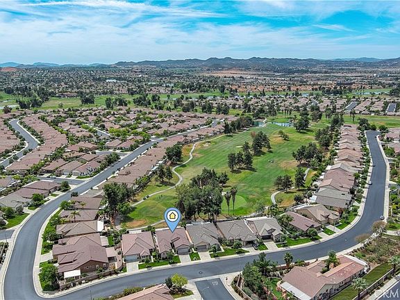 3rd image of 28665 Raintree Dr
