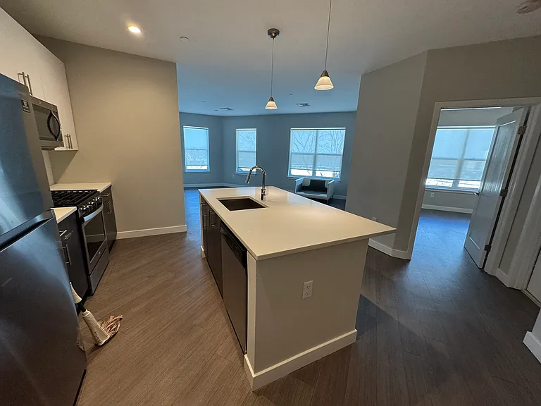 Hillside Residence — Photo 51