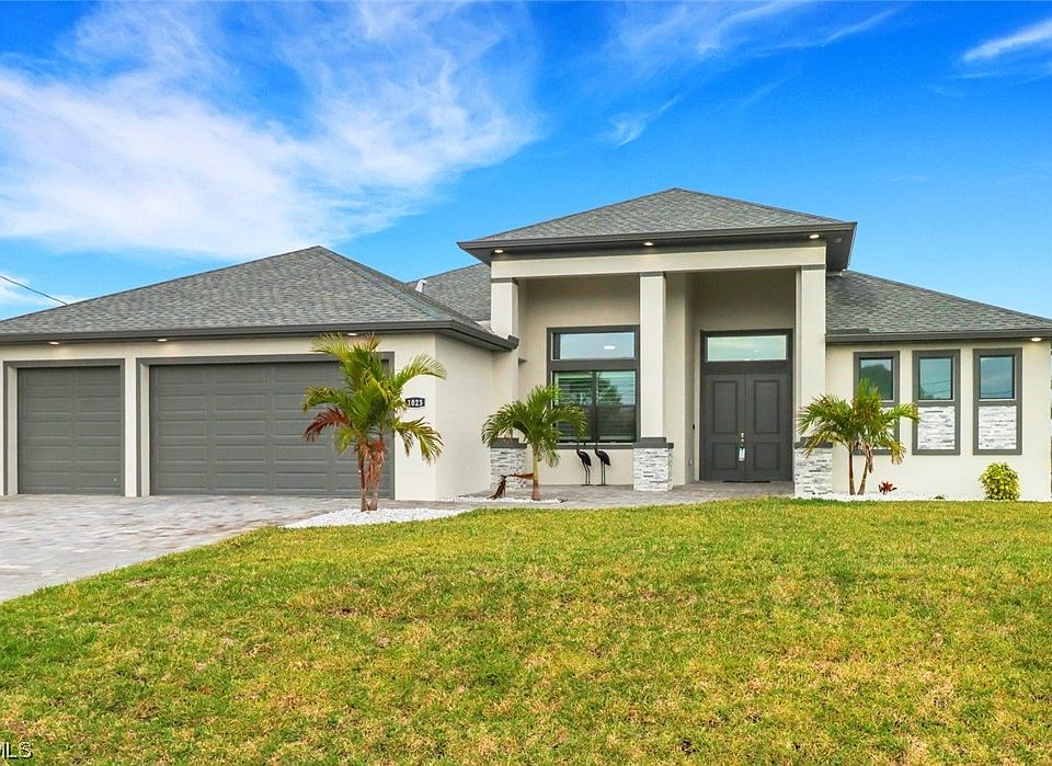 1st image of 1023 NW 39th Ave