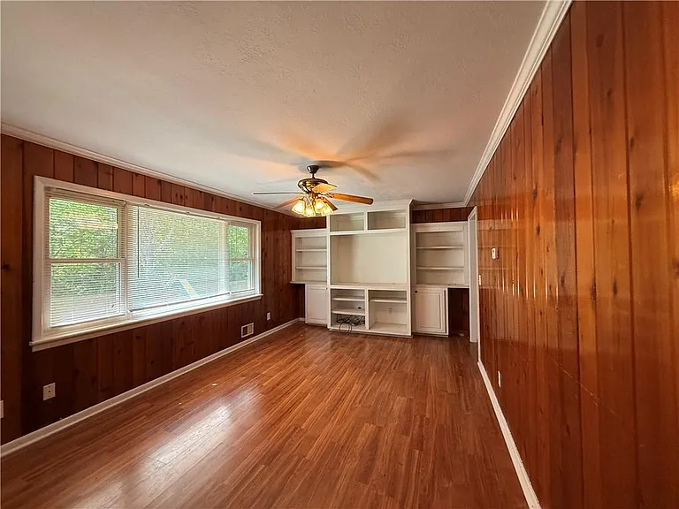 1395 Siesta Ln — Photo 5