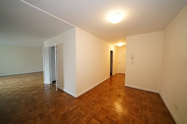 Rented by Corcoran | media 7