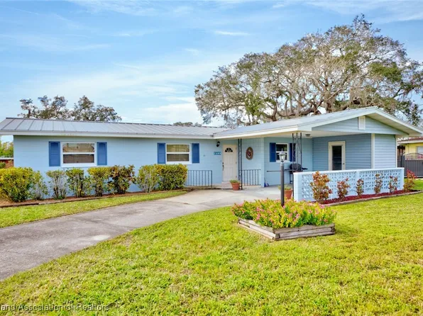 2409 Avalon Rd, Sebring, FL 33870