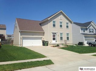8620 S 163rd Ave, Omaha, NE 68136