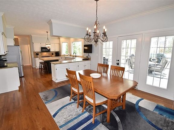 2nd image of 1761 E Haymarket Way
