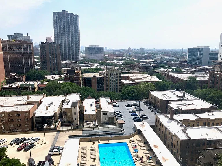 W Irving Park Rd — Photo 17