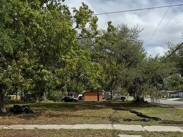 1789 29th St #26, Sarasota, FL 34234