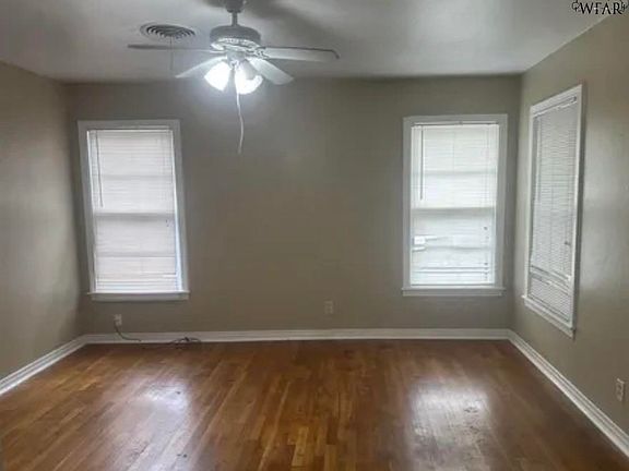 5th image of 2612 Fairway Dr