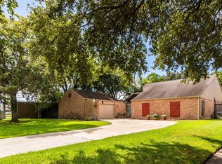 2703 Meadowcreek Dr, Missouri City, TX 77459