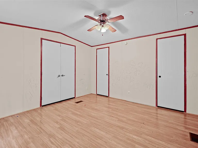 22521 West Rd — Photo 12