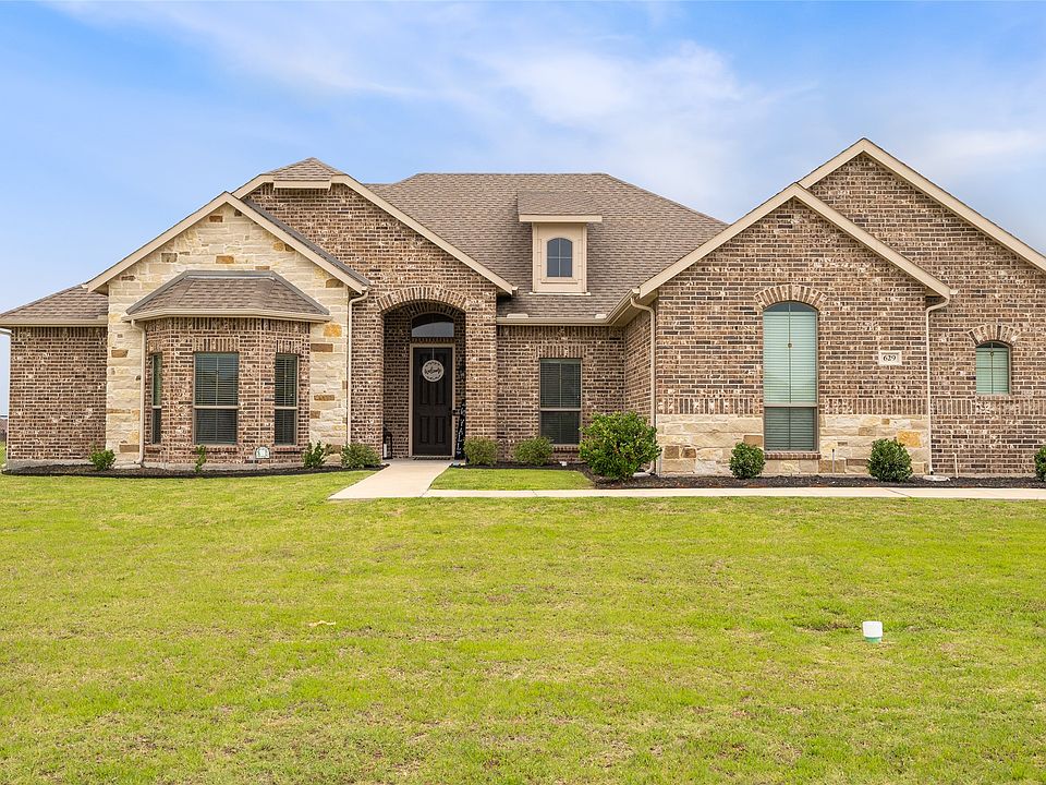 1st image of 629 Meadowlark Ln