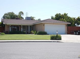 3916 Saffron Ct, Bakersfield, CA 93309