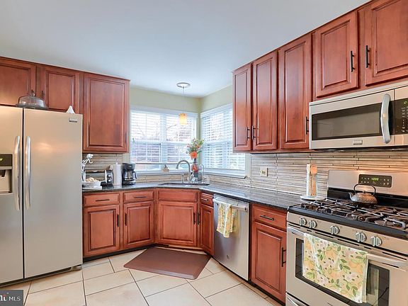 5th image of 23 Laurelgate Pl