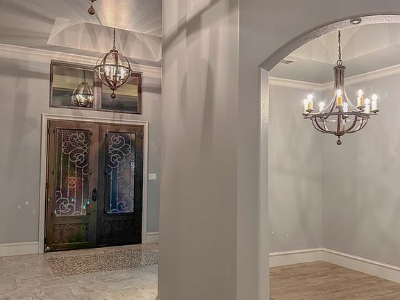 3rd image of 30 Tuscan Villa Cir