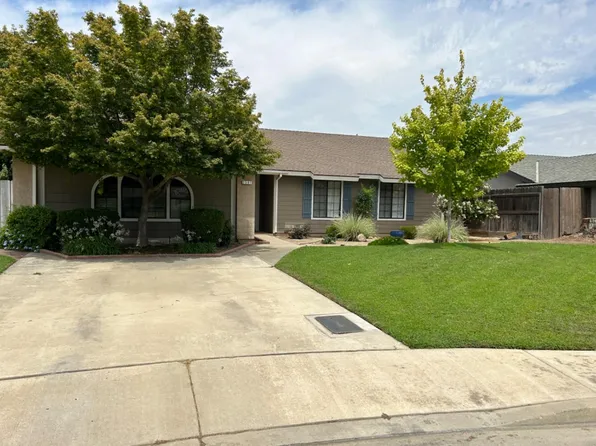 2507 Birch Ct, Kingsburg, CA 93631