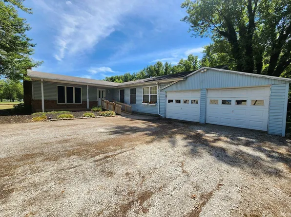 7877 W Camp Brosend Rd, Newburgh, IN 47630