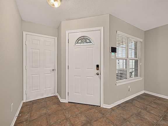 4th image of 13330 Belvedere Park Ct