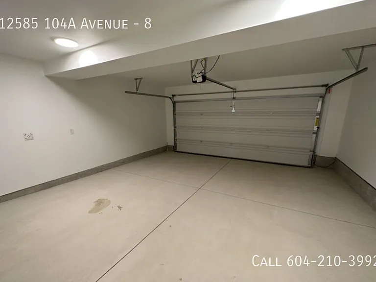 12585 104a Ave #8 — Photo 23