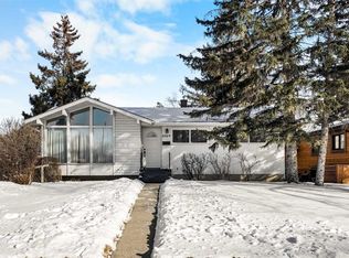 8304 W 11th St SW, Calgary, AB T2V1N6