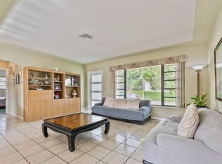 Vedado, Miami, FL 33145