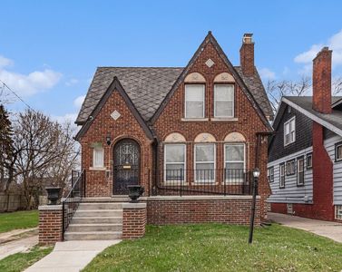 13567 Cloverlawn St, Detroit, MI, 48238