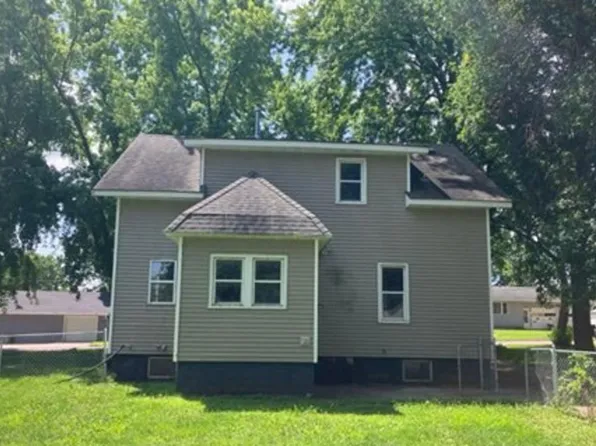 414 Main St W, Waterville, MN 56096