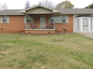 420 Clearview St SW, Decatur, AL 35601