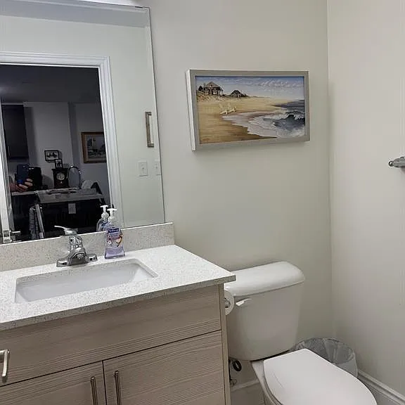 1675 Banwell Rd #305 — Photo 9