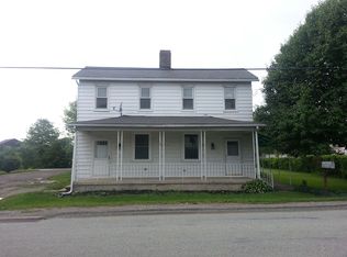 119 Pandora Rd, Loyalhanna, PA 15661